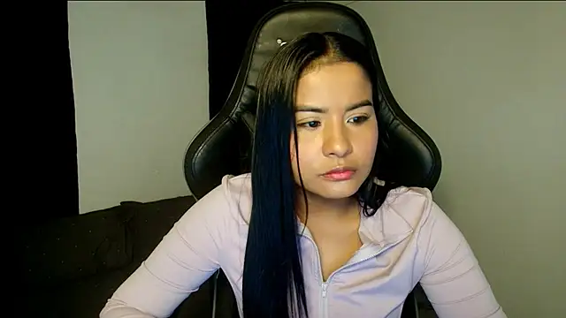 Kiara Naomi online show from 07-03-26, 01:50