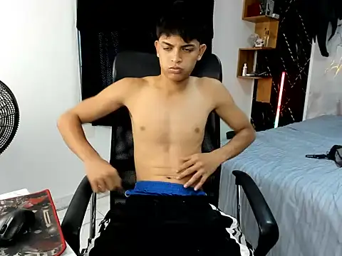 slim dirtyxx1 online show from 07-10-26, 08:33