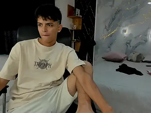 slim dirtyxx1 online show from 07-23-26, 07:45