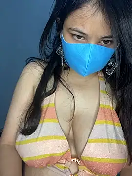 Pari8822 online show from 07-14-26, 10:21