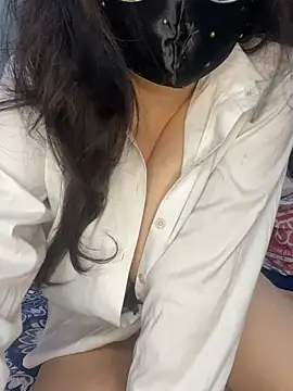 Pari8822 online show from 07-18-26, 10:41