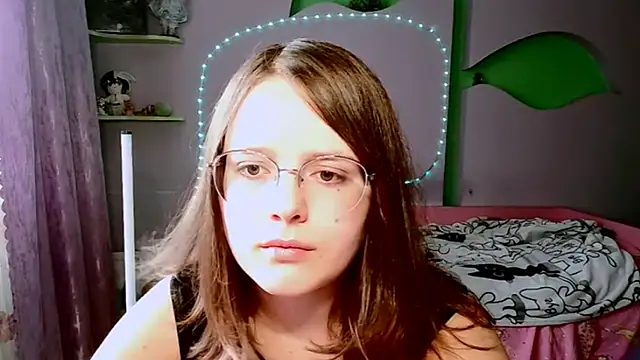 Snapshot of RoseLyyn chatting on 07-08-26, 12:20 RoseLyyn online show from 07-08-26, 12:20