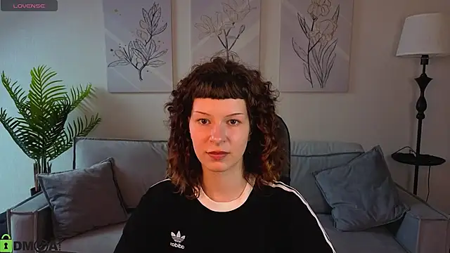 Carmenn Taylor online show from 07-06-26, 08:33