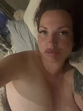 BustyBunny40 online show from 07-15-26, 04:07
