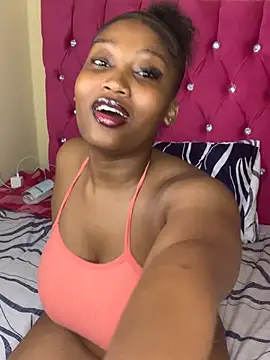Snapshot of TheeRealBaddie chatting on 07-25-26, 09:01 TheeRealBaddie online show from 07-25-26, 09:01