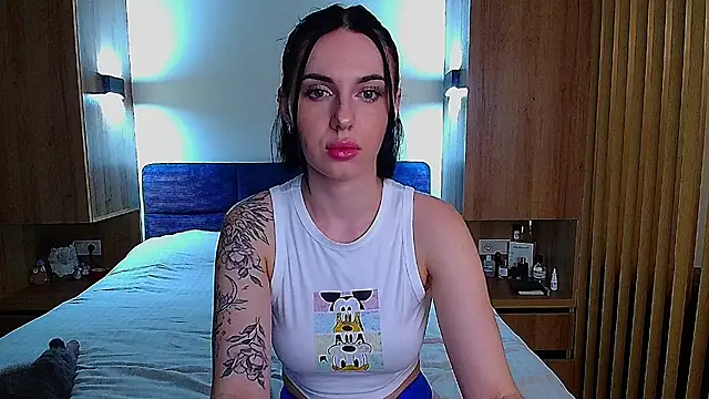 Snapshot of Mindblowing_Woman chatting on 07-29-26, 04:27 Mindblowing Woman online show from 07-29-26, 04:27