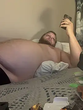 Tallbellybear online show from 07-15-26, 03:45