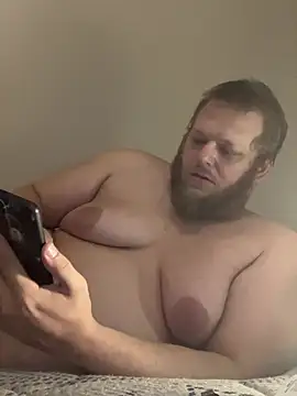 Tallbellybear online show from 07-18-26, 08:18