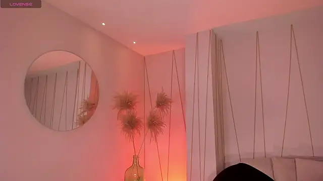 CaitlynBellX online show from 07-25-26, 04:10