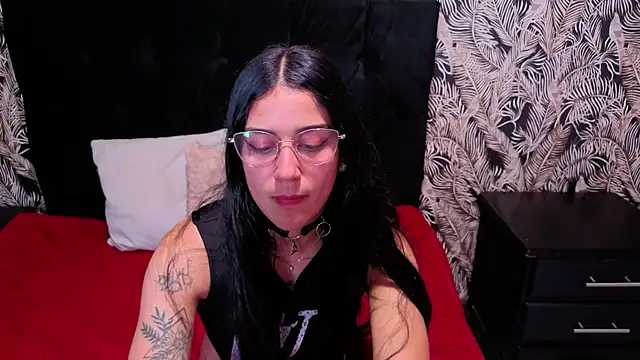 Xiomara vega online show from 07-20-26, 03:43