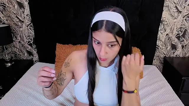 Xiomara vega online show from 07-29-26, 04:49