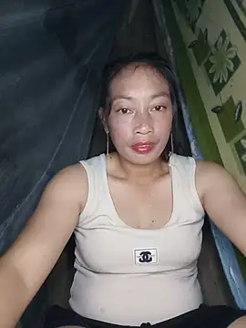 Helly-i online show from 07-13-26, 08:22