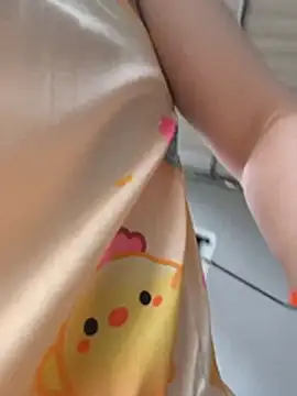  miu  love  online show from 07-07-26, 06:47