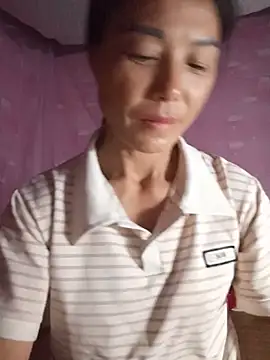 Lily-ly online show from 07-15-26, 05:40