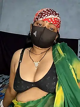 Snapshot of Moonlitdeo chatting on 07-11-26, 04:21 Moonlitdeo online show from 07-11-26, 04:21