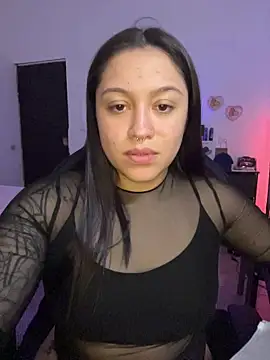 Lilyhotson online show from 07-27-26, 09:44