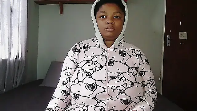 XxxPlumieSweetxxX online show from 07-20-26, 07:55