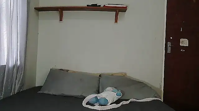 XxxPlumieSweetxxX online show from 07-20-26, 11:56
