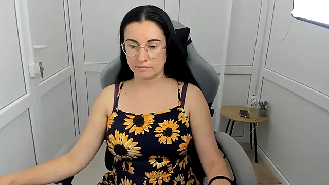 ChloeVibee online show from 07-15-26, 12:32