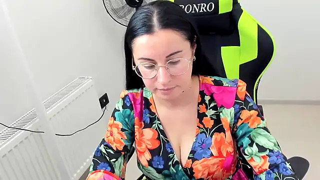 ChloeVibee online show from 07-20-26, 10:29