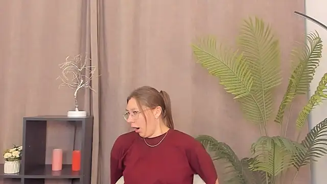 CarlitaThomley online show from 07-07-26, 10:41
