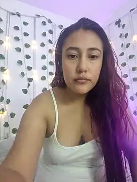 yoursecrethobby  online show from 07-09-26, 01:42