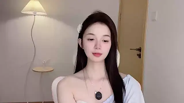 Annie-3 online show from 07-19-26, 02:21