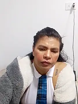 jennifer squirt1 online show from 07-10-26, 03:22