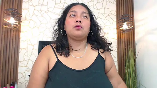 alexia gomezz online show from 07-18-26, 01:15