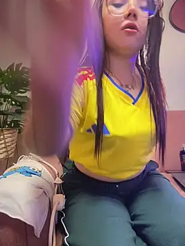 Camila cute18 online show from 07-08-26, 02:38