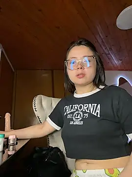 Camila cute18 online show from 07-23-26, 03:15