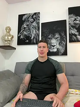 AlexHarrington online show from 07-24-26, 01:58