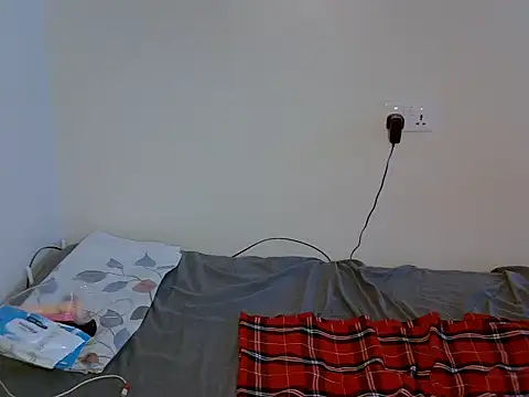 livecleo  online show from 07-19-26, 07:17