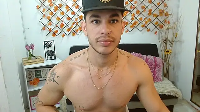  Juan023  online show from 07-09-26, 03:32