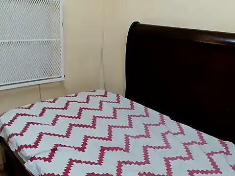 Taurusxox online show from 07-10-26, 06:39