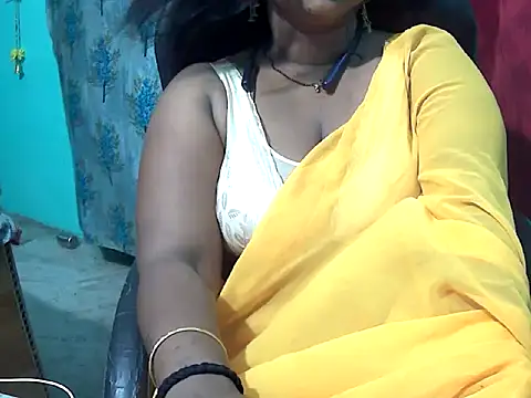 miss doli online show from 07-04-26, 03:07