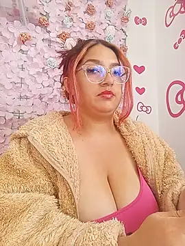 Snapshot of Mia_karelti chatting on 07-08-26, 01:48 Mia karelti online show from 07-08-26, 01:48