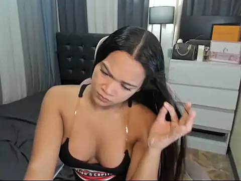 Seductive rein online show from 07-06-26, 05:37