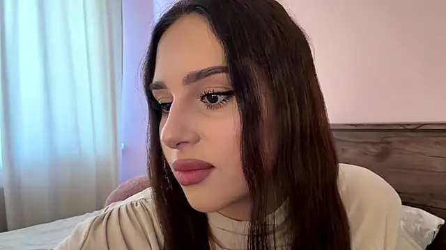 Snapshot of Leylanda chatting on 07-17-26, 02:34 Leylanda online show from 07-17-26, 02:34