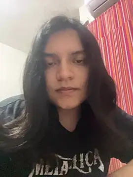 petitelatino online show from 07-11-26, 04:59