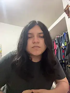 petitelatino online show from 07-22-26, 05:10