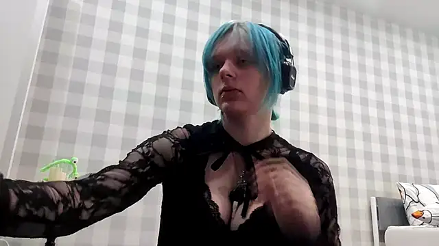 ZolaCoonradt online show from 07-08-26, 01:48