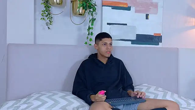 Snapshot of EthanCarter__ chatting on 07-22-26, 11:02 EthanCarter online show from 07-22-26, 11:02