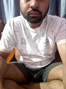 Hotanamikasharma online show from 07-09-26, 06:23
