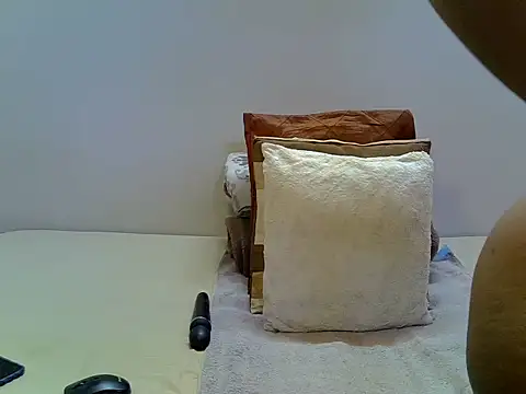 Bunny  Ebony online show from 07-17-26, 03:57