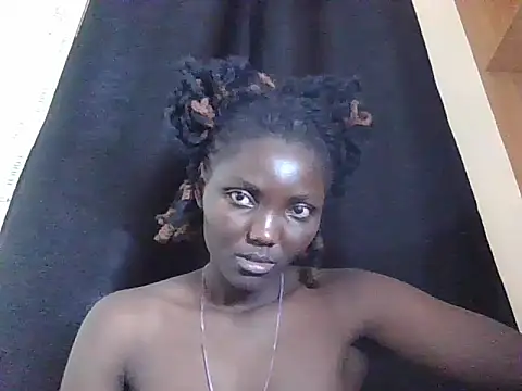 Black beautygirlll online show from 07-13-26, 02:53