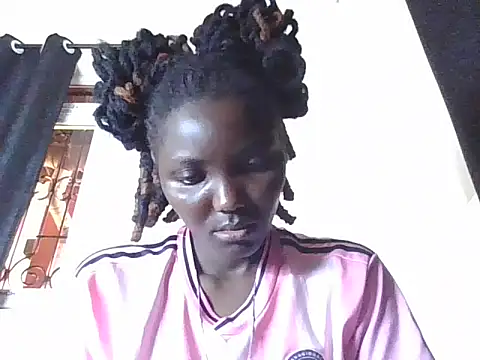 Black beautygirlll online show from 07-14-26, 06:18