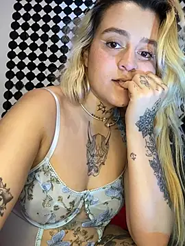 kaia-velvet online show from 07-07-26, 07:23