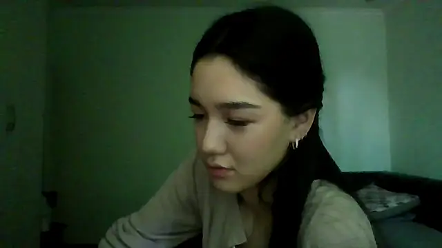 Snapshot of MintyMuse chatting on 07-14-26, 10:21 MintyMuse online show from 07-14-26, 10:21