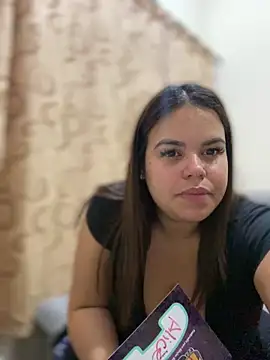 AliceStarshine online show from 02-16-25, 11:37